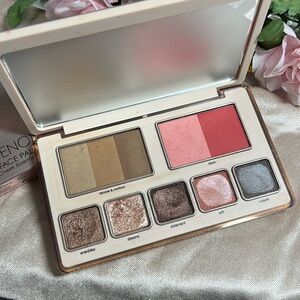 Hy-Per Natural Face Palette Natasha Denona